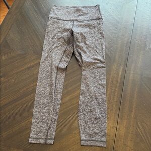 Lululemon 25” Heather Grey Leggings - Size 6